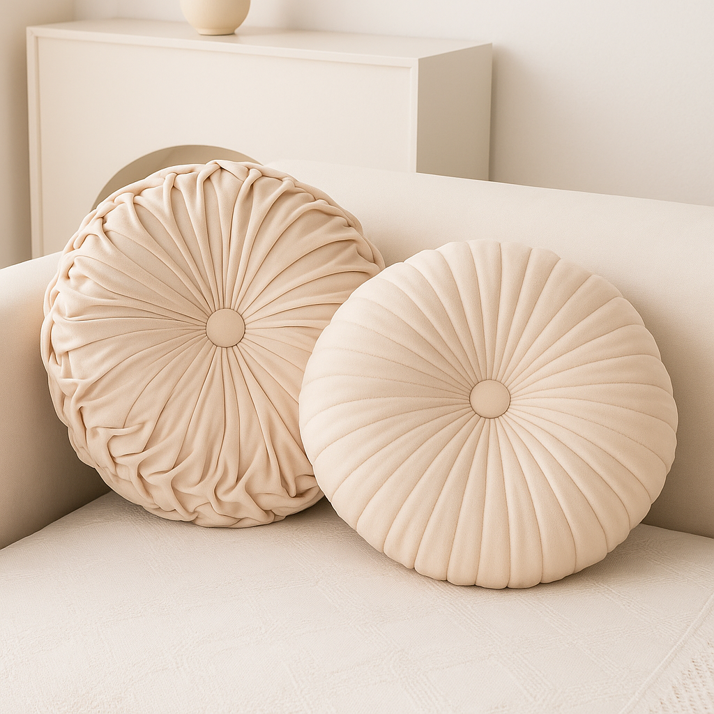Puszysta Dekoracyjna Poduszka – Miękki Poliester w Kolorze Kremowym do Salonu lub Sypialni