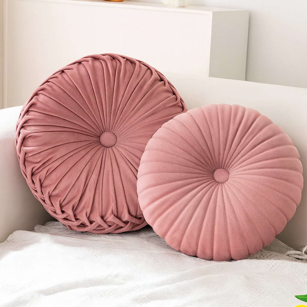 Puszysta Dekoracyjna Poduszka – Miękki Poliester w Kolorze Kremowym do Salonu lub Sypialni